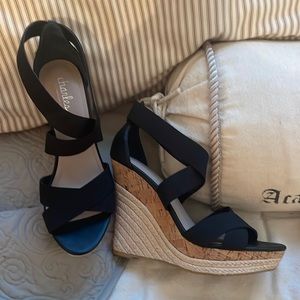 Charles by Charles David black wedge shoes size 8